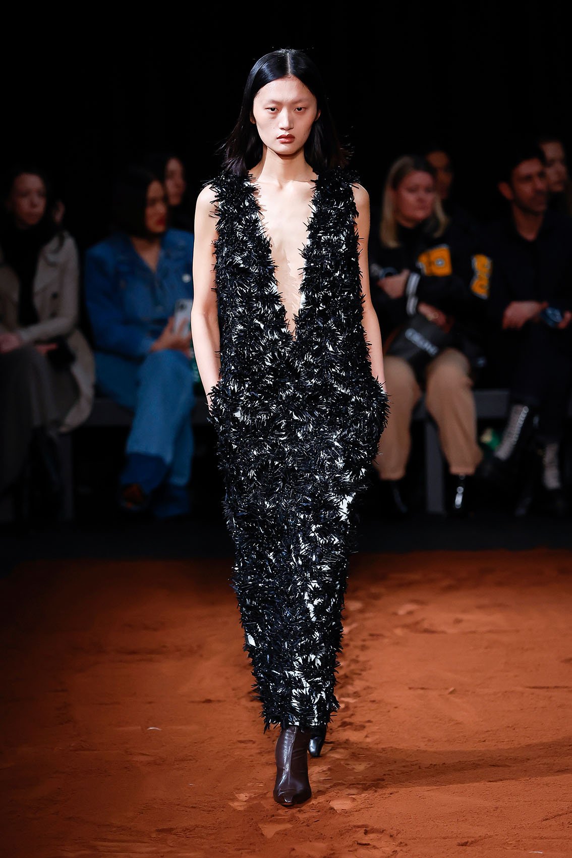 16Arlington A/W 23