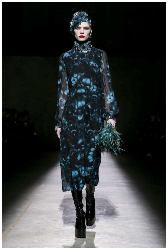 Sabina Sinko in Dries van Noten A/W 20