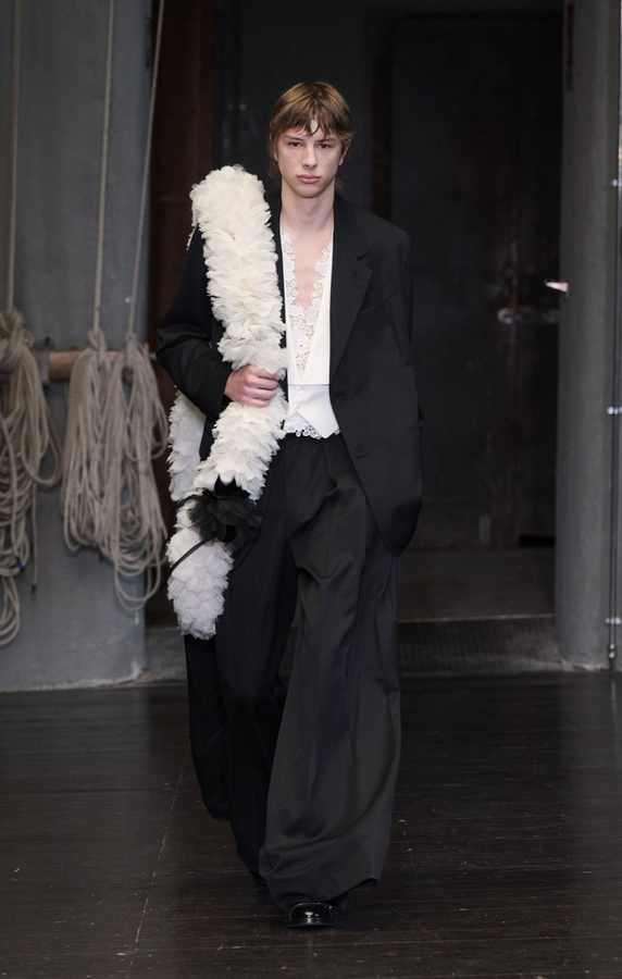 Look 2