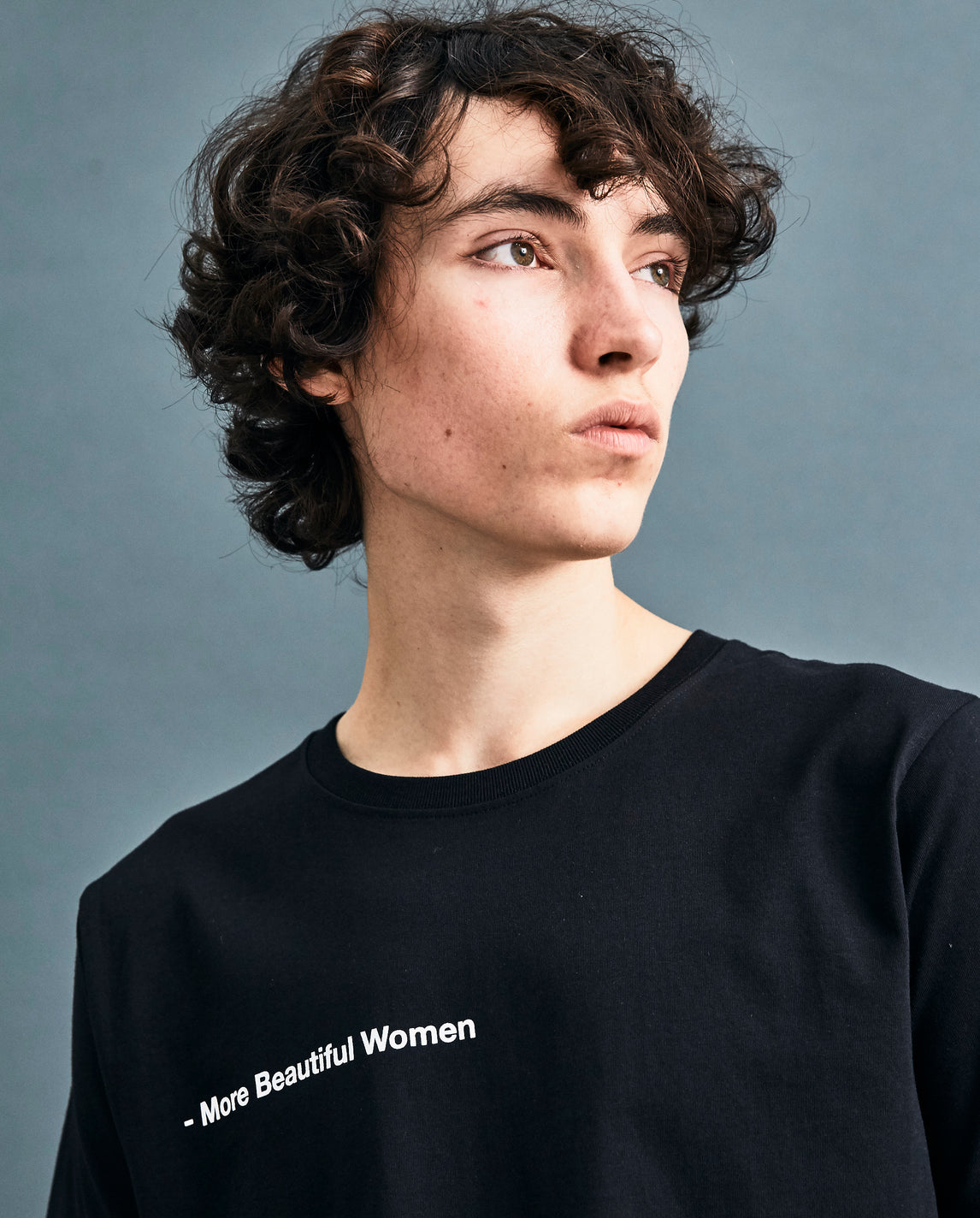 Black 'More Beautiful Women' T-shirt